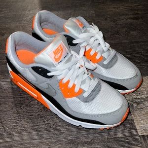 Nike Air Max 90s Size 9.5